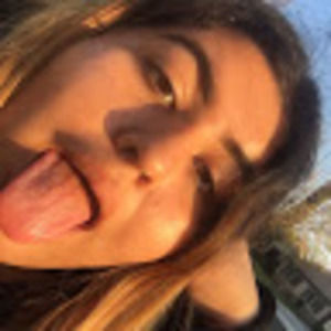 Meet your Posher, Isabel